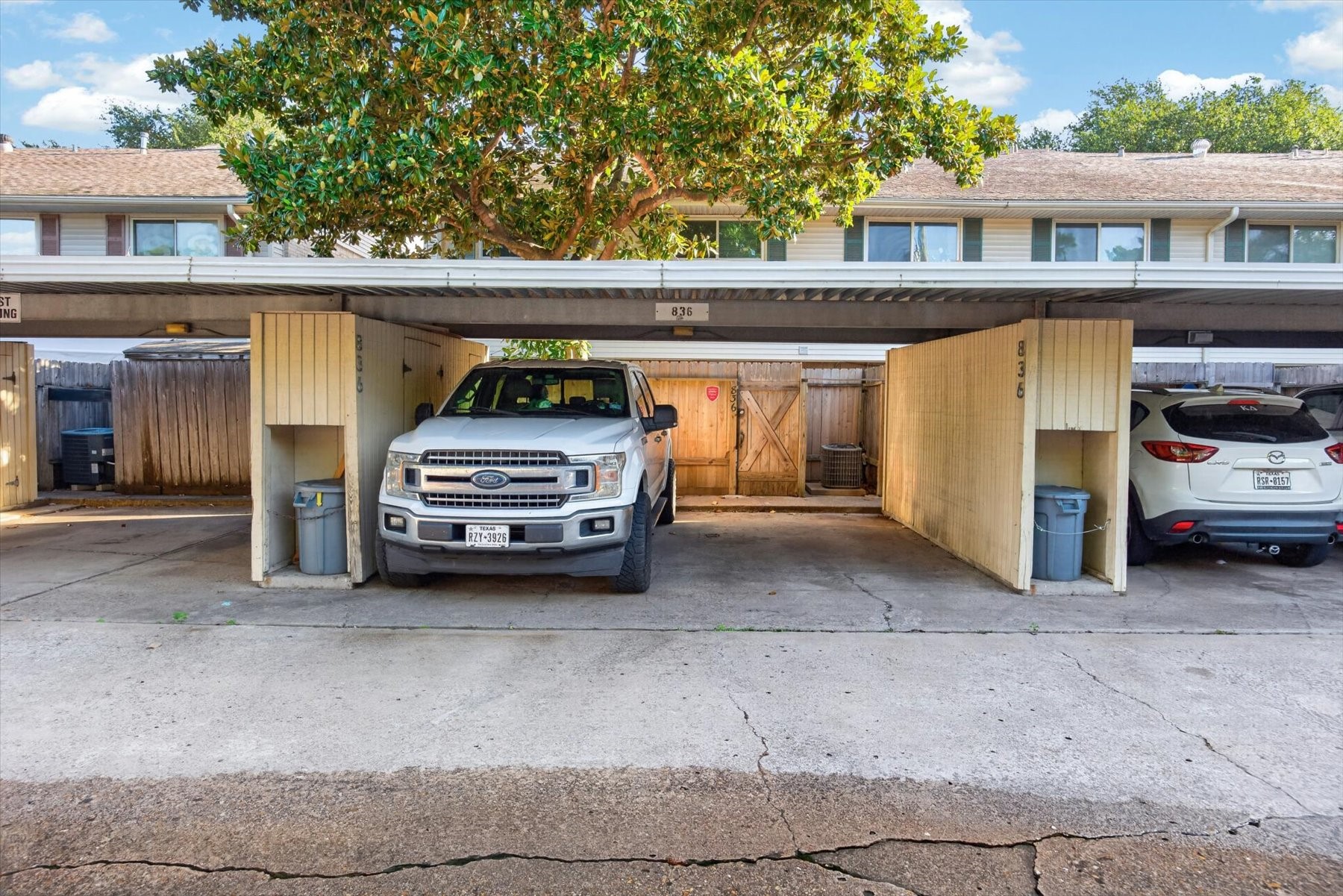 836 Wax Myrtle Lane Houston, TX 77079 - Photo 15 of 17