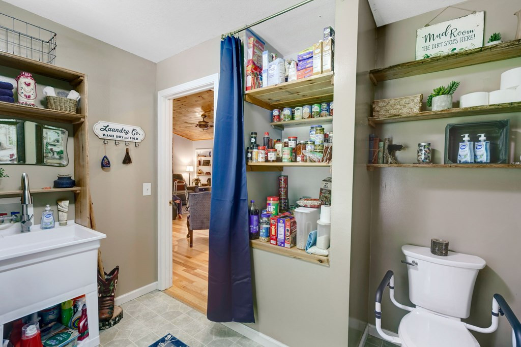 2067 Qualla Road Hayesville, NC 28904 - Photo 21 of 41 Gallery Image 21