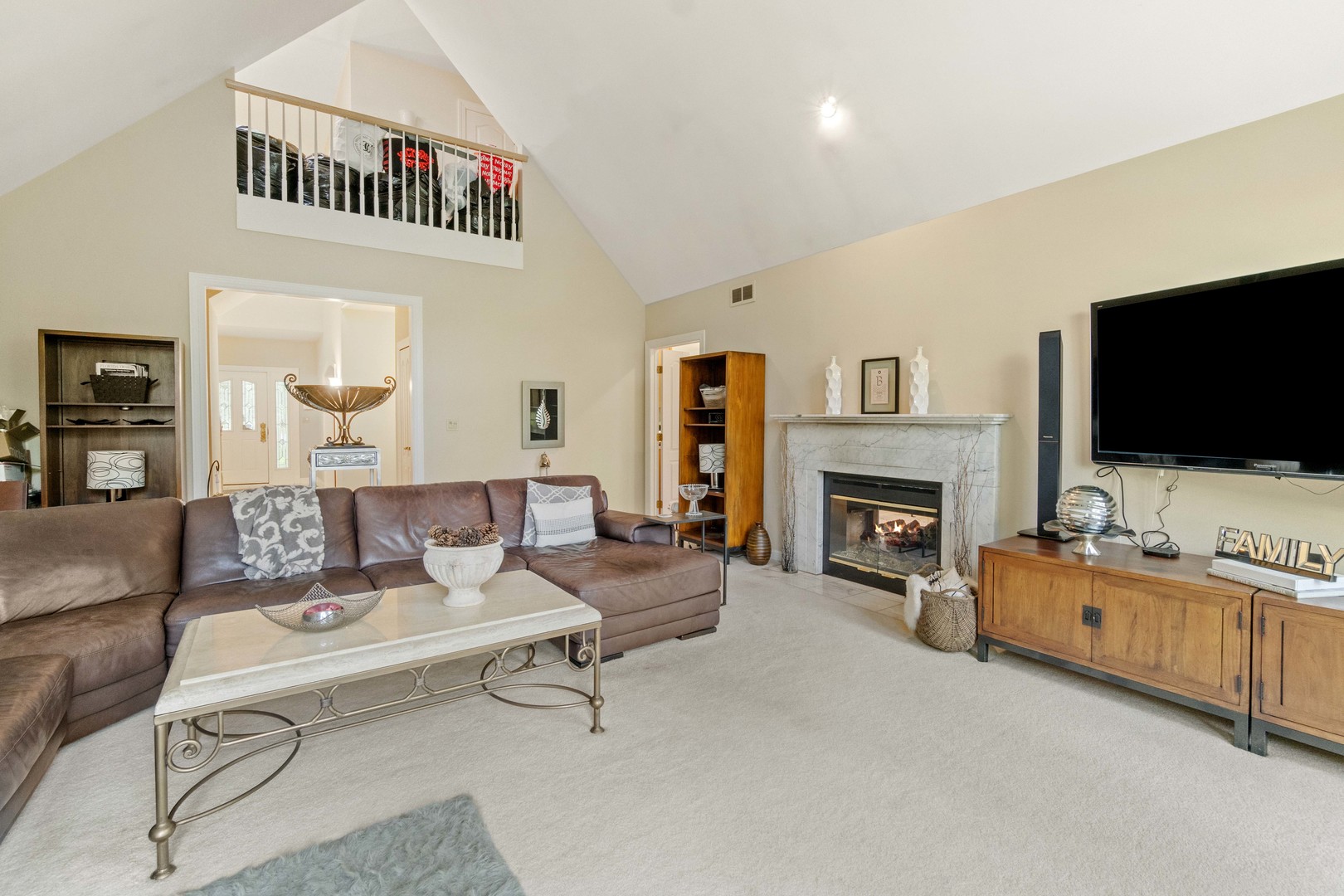 25 Lake Ridge Club Drive Burr Ridge, IL 60527 - Photo 3 of 36