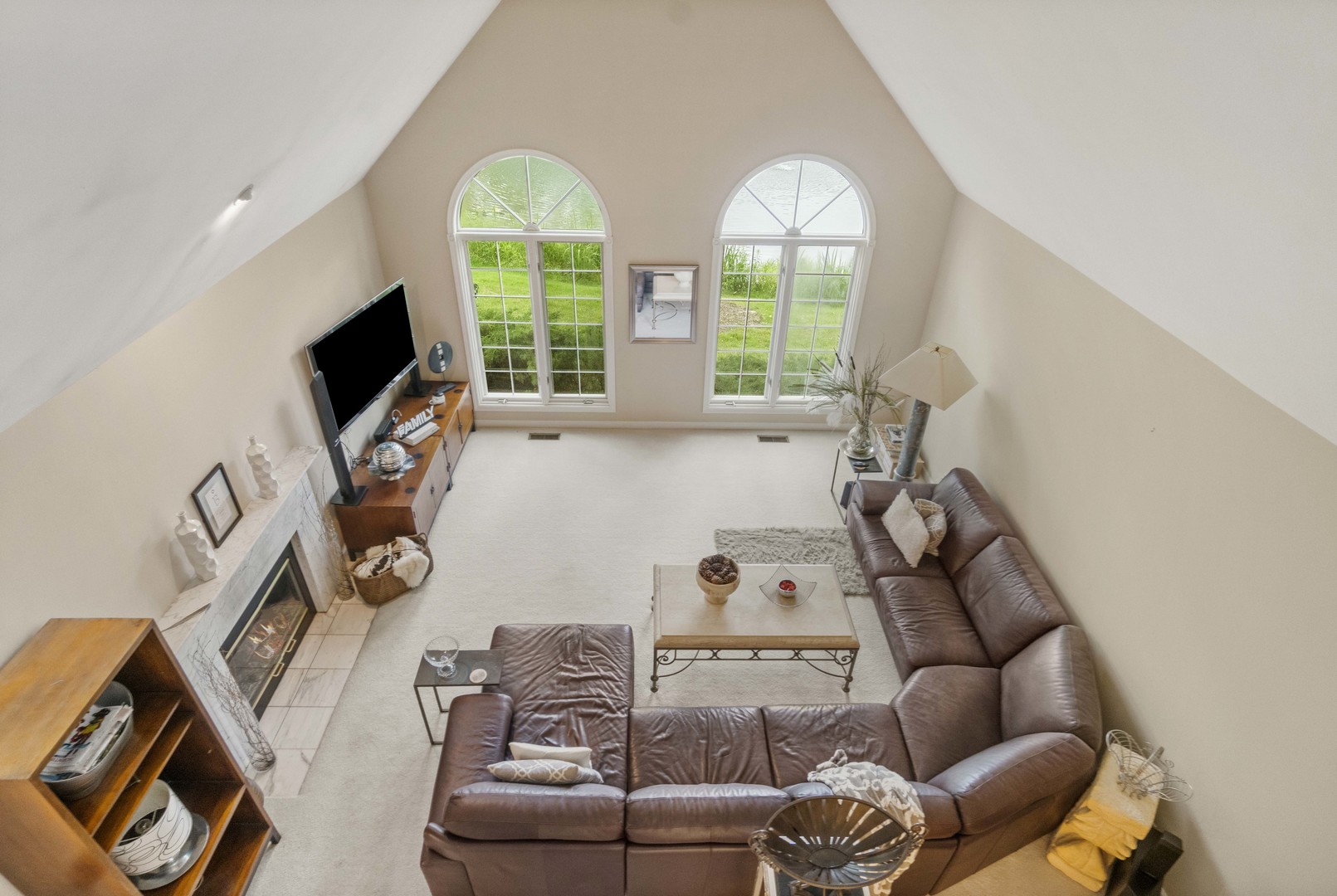 25 Lake Ridge Club Drive Burr Ridge, IL 60527 - Photo 5 of 36