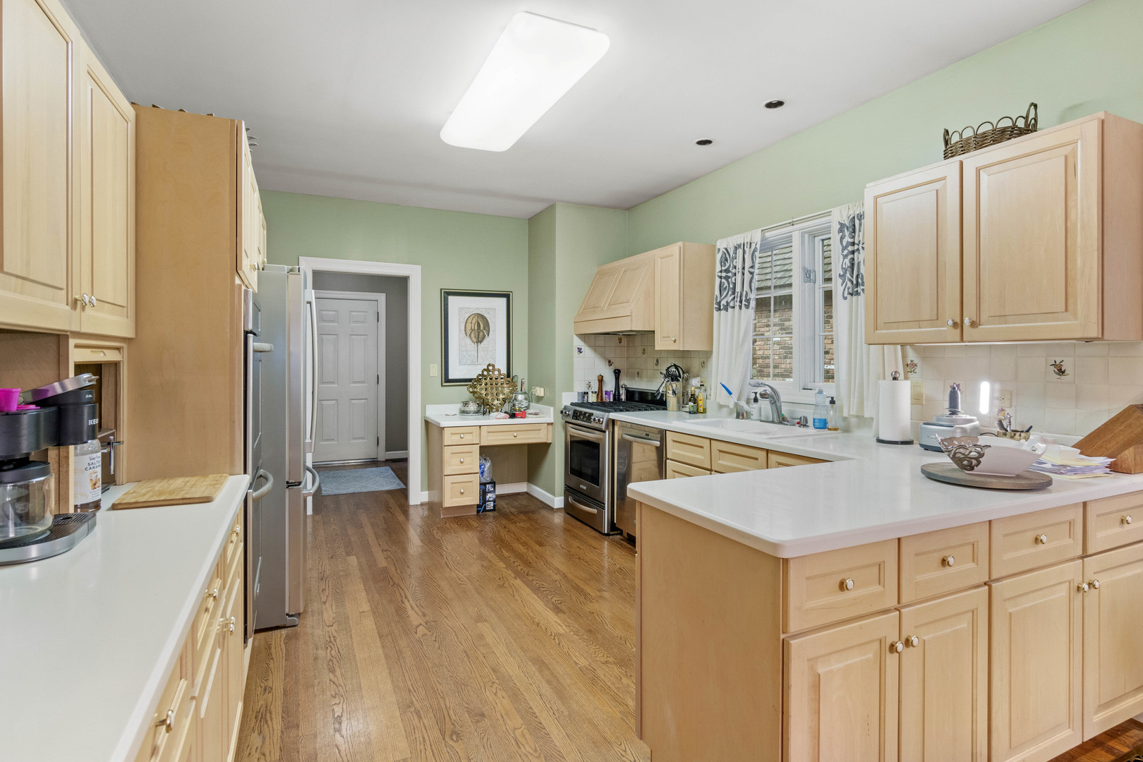 25 Lake Ridge Club Drive Burr Ridge, IL 60527 - Photo 7 of 36