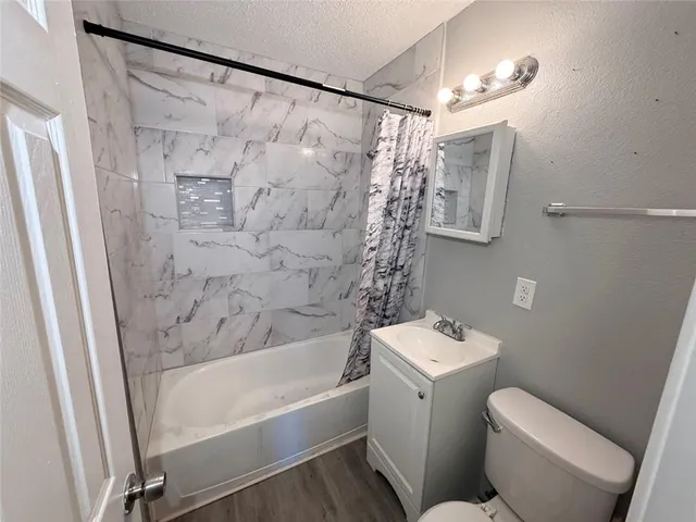 $169,900 | 2080 Carver Drive, Marrero, LA 70072