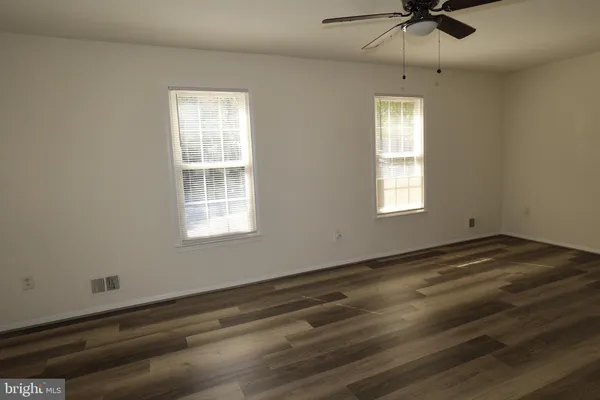 $3,250 | 2400 Ansdel Court, Reston, VA 20191