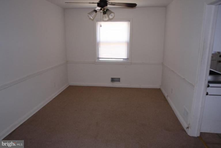 105 Garden Ridge Road Catonsville, MD 21228 - Photo 3 of 9 Dining Room