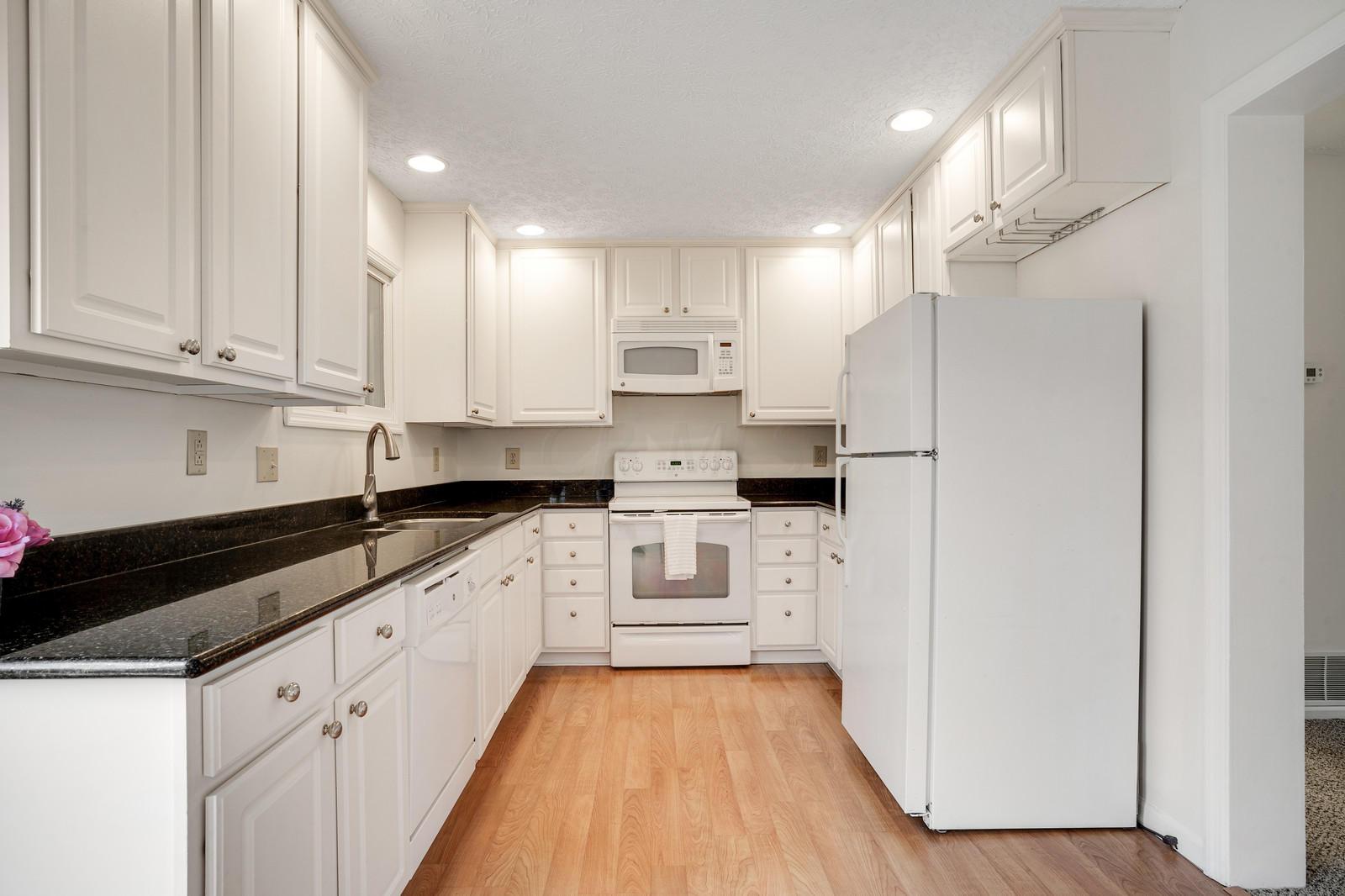 5279 Timberline Road Columbus, OH 43220 - Photo 8 of 21 Gallery Image 8