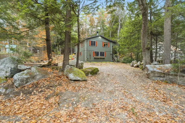 $399,000 | 10 North Bay Road, Bridgton, ME 04009
