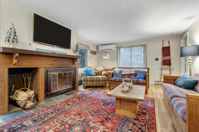 $399,000 | 10 North Bay Road, Bridgton, ME 04009