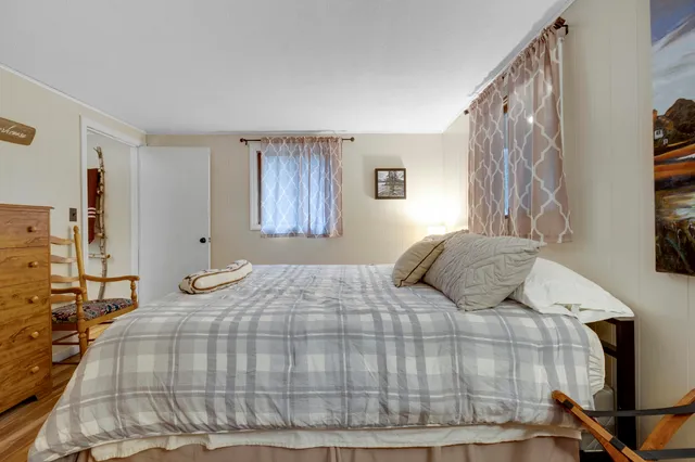 $399,000 | 10 North Bay Road, Bridgton, ME 04009