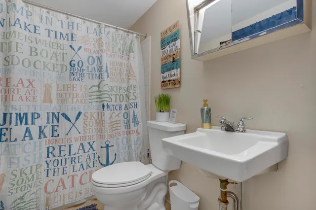 $399,000 | 10 North Bay Road, Bridgton, ME 04009