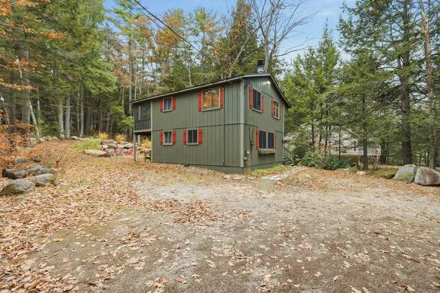 $399,000 | 10 North Bay Road, Bridgton, ME 04009