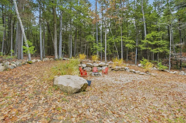 $399,000 | 10 North Bay Road, Bridgton, ME 04009