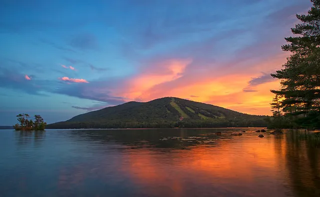 $399,000 | 10 North Bay Road, Bridgton, ME 04009