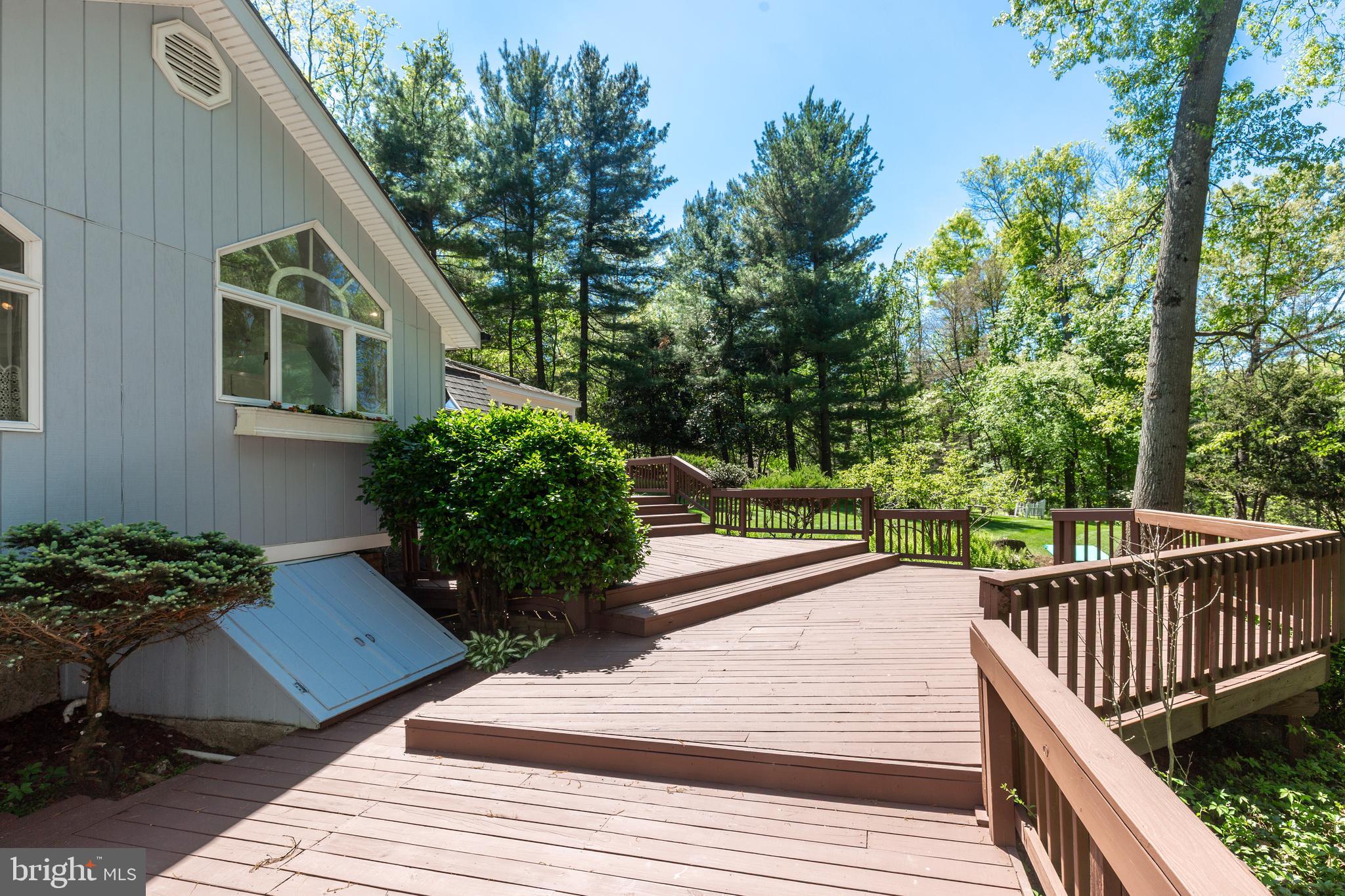 4734 Water Tank Road Manchester, MD 21102 - Photo 49 of 57 Rear/Side - wrap-around decking