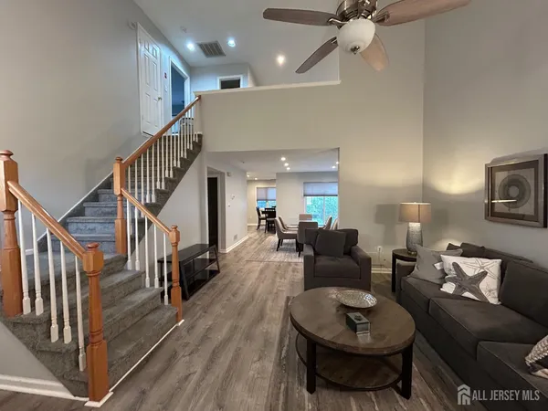$499,750 | 48 Winthrop Road, Unit B, Monroe Township, NJ 08831