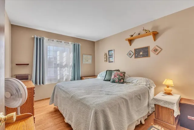 $415,000 | 1400 Fran-lin Parkway, Munster, IN 46321