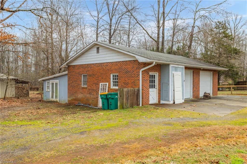 4421 Hampton Road Clemmons, NC 27012 - Photo 25 of 26 Gallery Image 25