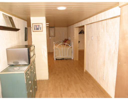 871 Sconticut Neck Road Fairhaven, MA 02719 - Photo 26 of 30