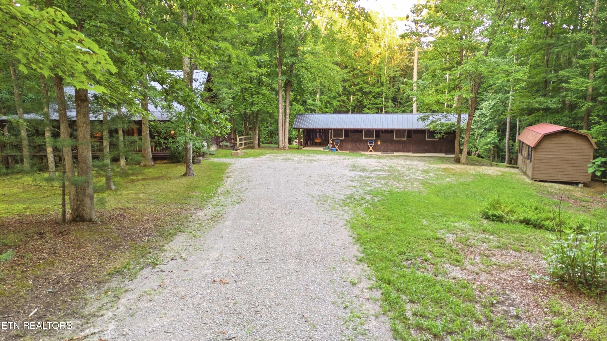 784 Wilderness Trail Oneida, TN 37841 - Photo 29 of 34