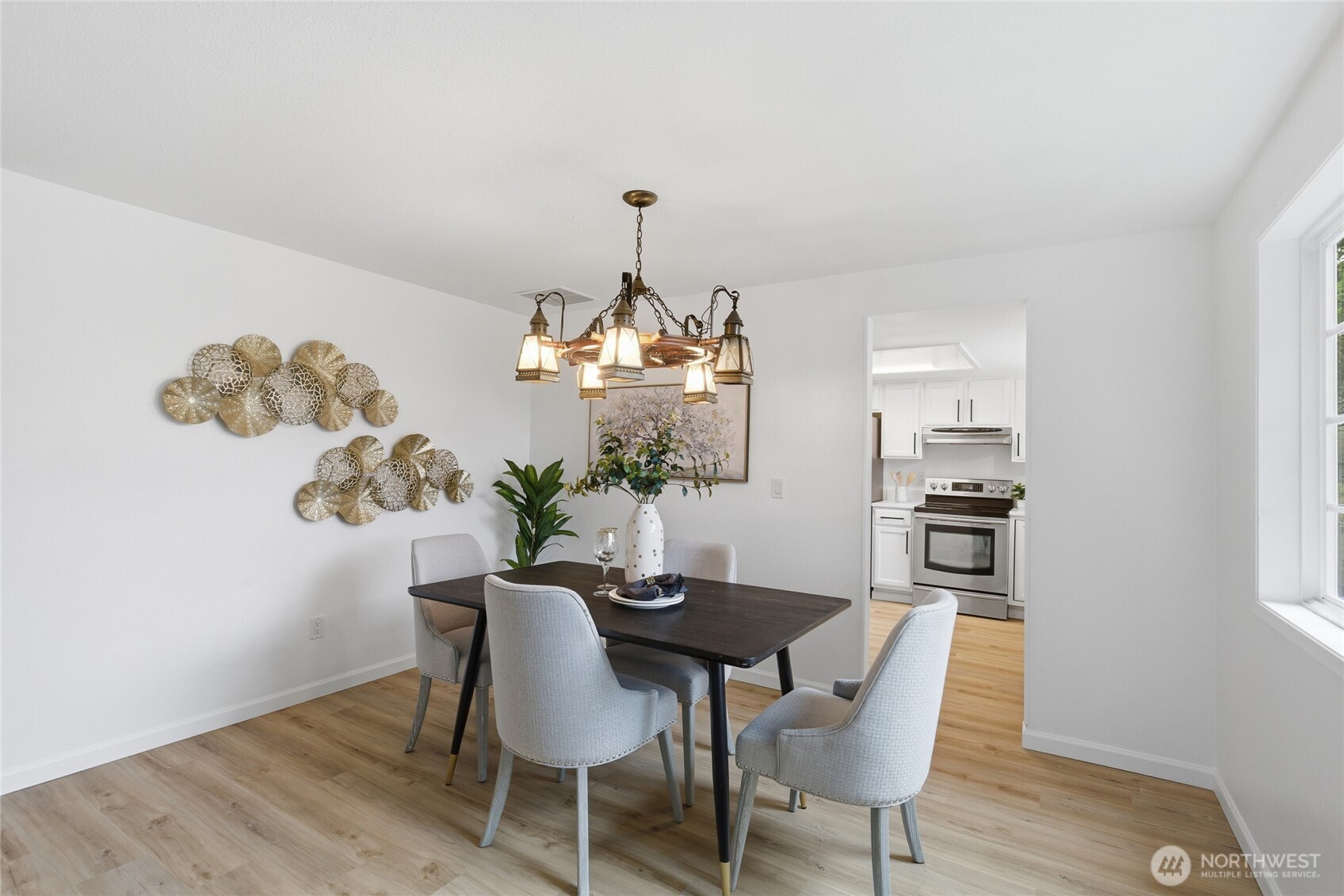 2761 Southwest 314th Street Federal Way, WA 98023 - Photo 15 of 40