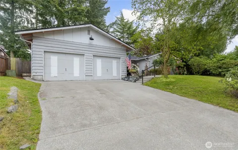 $599,995 | 2761 Southwest 314th Street, Federal Way, WA 98023
