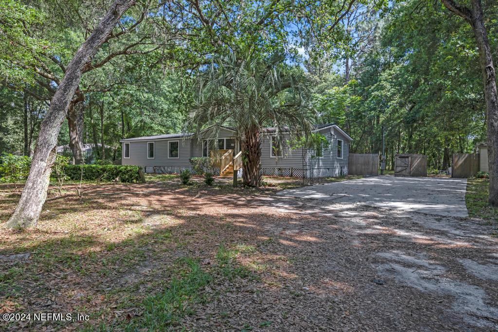 2684 Myrtle Loop Middleburg, FL 32068 - Photo 1 of 37 Front