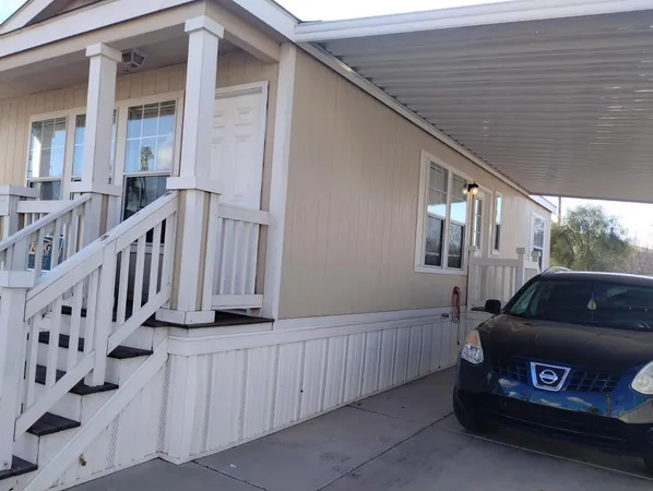 $900 | 7300 North 51st Avenue, Unit F99, Glendale, AZ 85301