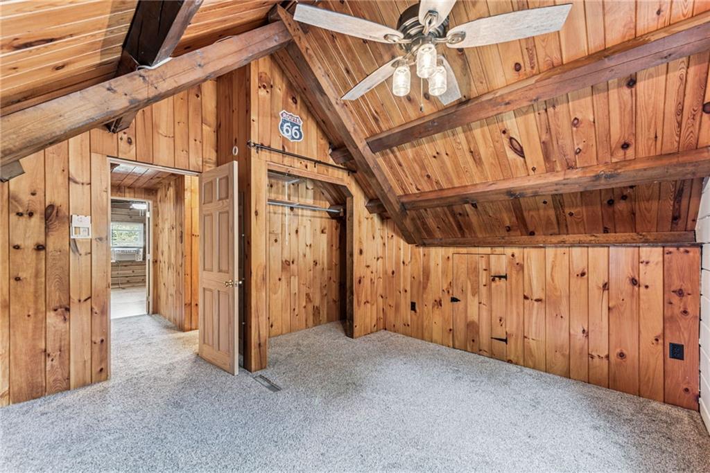 733 McKee Road White Oak, PA 15131 - Photo 20 of 36 a view of an entryway