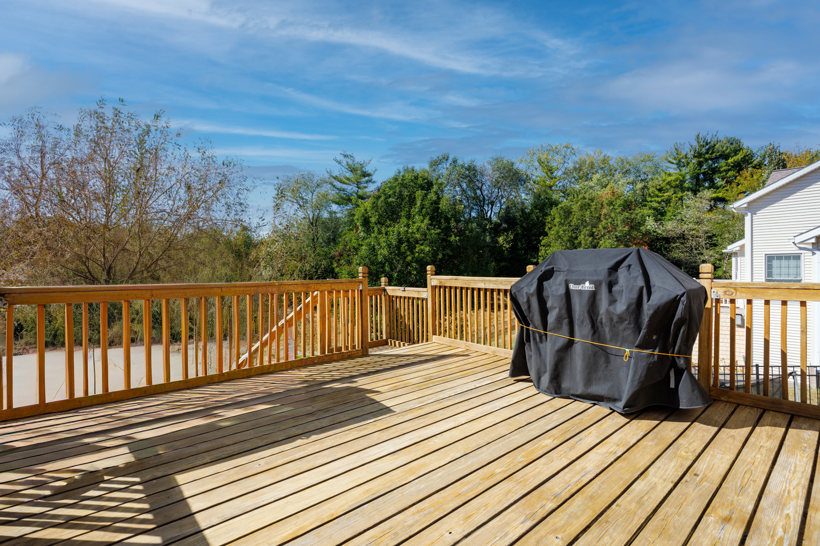 2405 Savanna Road Bloomington, IL 61705 - Photo 47 of 48 a view of balcony with wooden floor and fence
