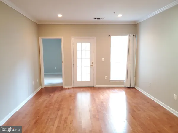 $2,350 | 4551 Strutfield Lane, Unit 4204, Alexandria, VA 22311