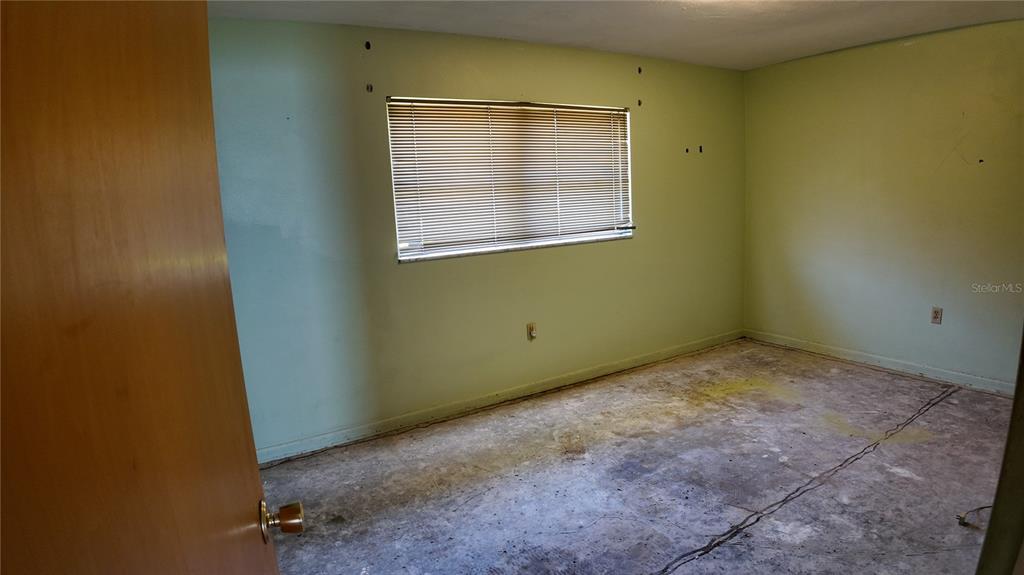 5026 North Socrum Loop Road Lakeland, FL 33809 - Photo 11 of 31