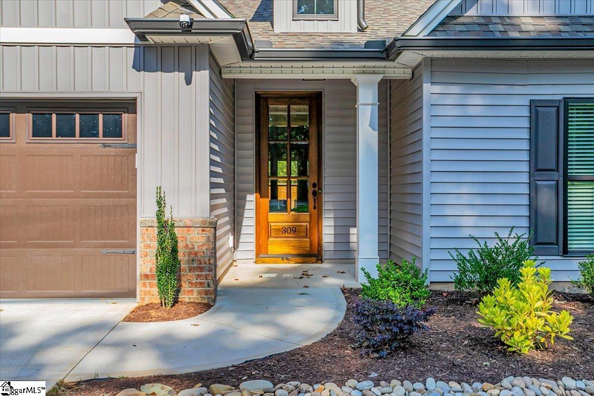 309 Palmetto Road Pelzer, SC 29669 - Photo 3 of 36