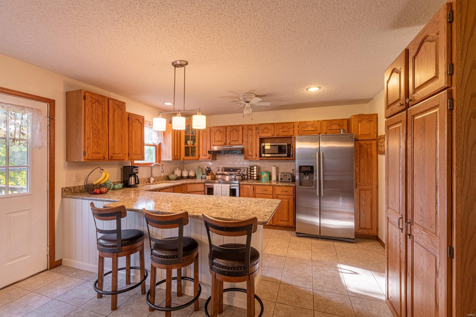6017 Willow Spring Road Marion, IL 62959 - Photo 12 of 47 Gallery Image 12