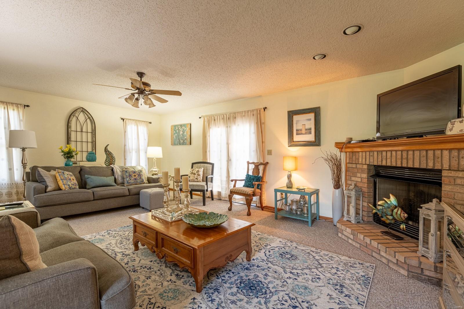 6017 Willow Spring Road Marion, IL 62959 - Photo 8 of 47 Gallery Image 8