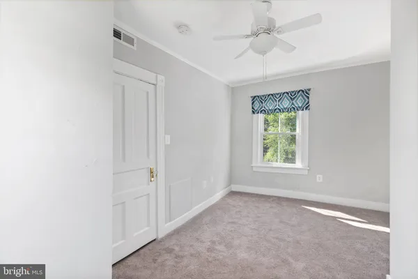 $2,000 | 407 Hawke Street, Fredericksburg, VA 22401