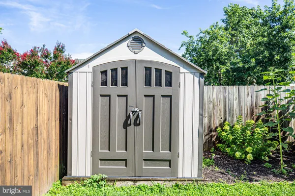 $2,000 | 407 Hawke Street, Fredericksburg, VA 22401