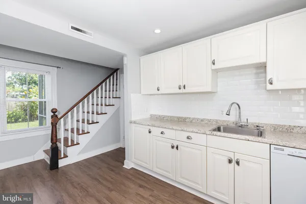 $2,000 | 407 Hawke Street, Fredericksburg, VA 22401