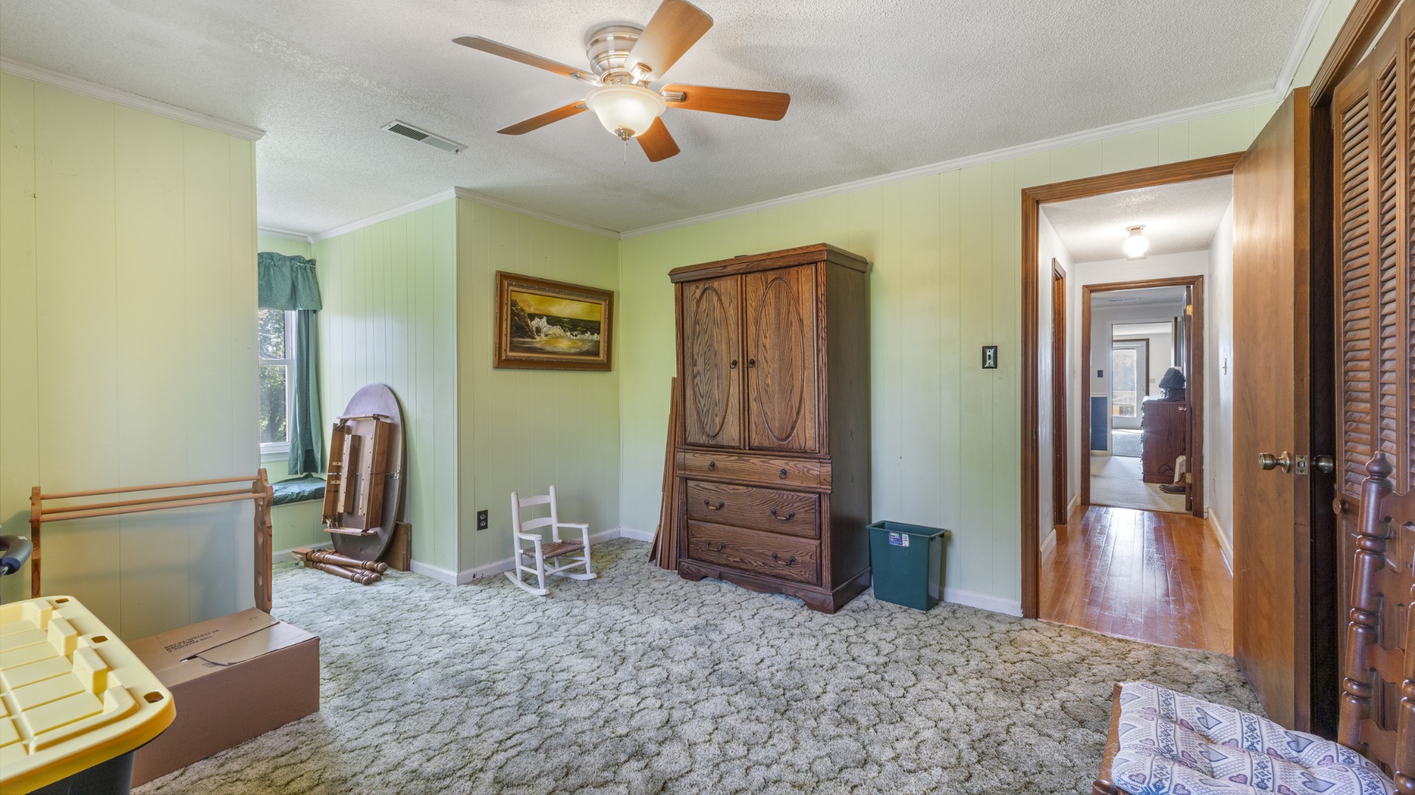 7 Scott Orchard Road Taft, TN 38488 - Photo 32 of 50 a view of a livingroom with furniture