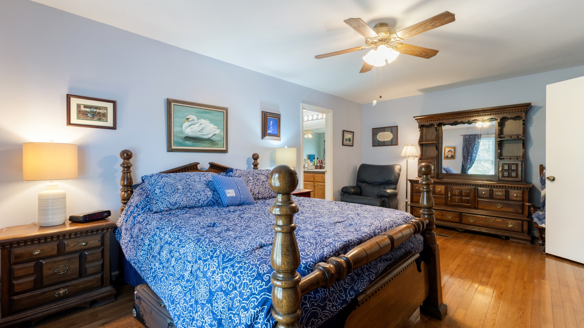 7 Scott Orchard Road Taft, TN 38488 - Photo 39 of 50 a living room with furniture and a wooden floor