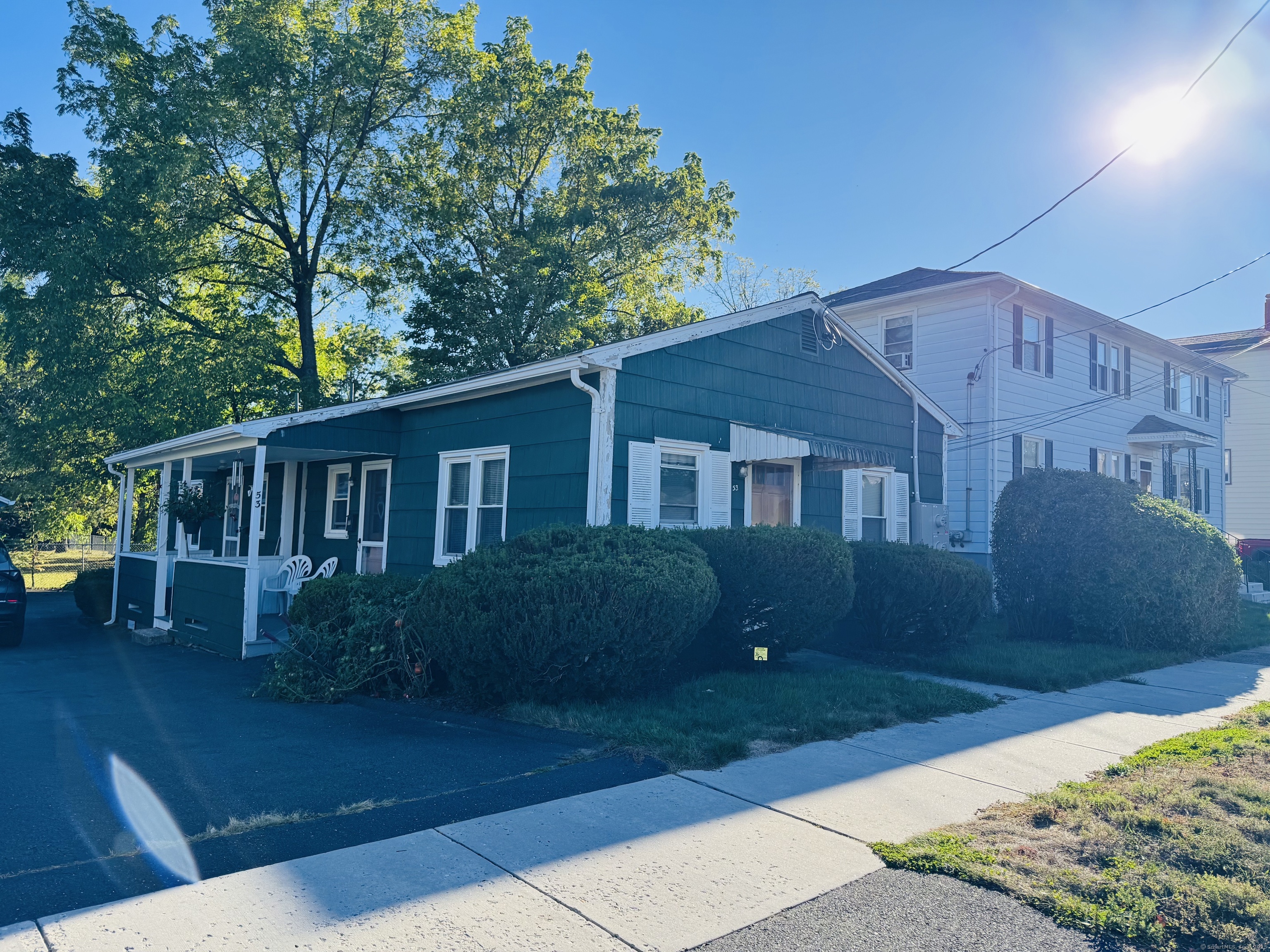 41 Pardee Street Bristol, CT 06010 - Photo 1 of 7 a front view of a house with garden