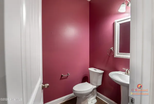 $509,900 | 505 West Red Head Circle, Sneads Ferry, NC 28460
