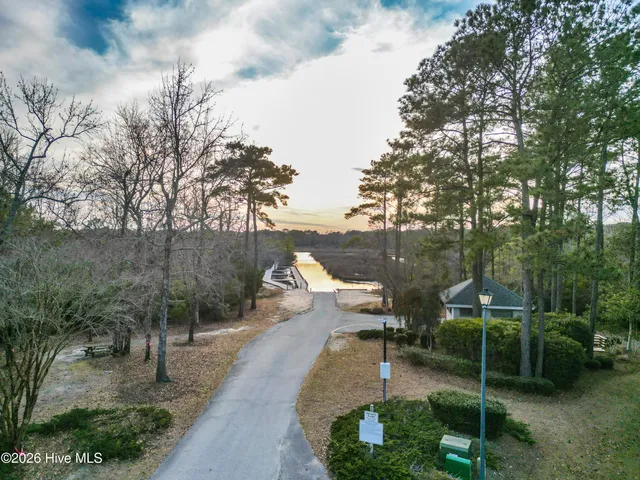 $529,900 | 505 West Red Head Circle, Sneads Ferry, NC 28460