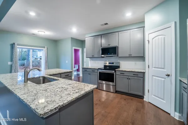 $509,900 | 505 West Red Head Circle, Sneads Ferry, NC 28460