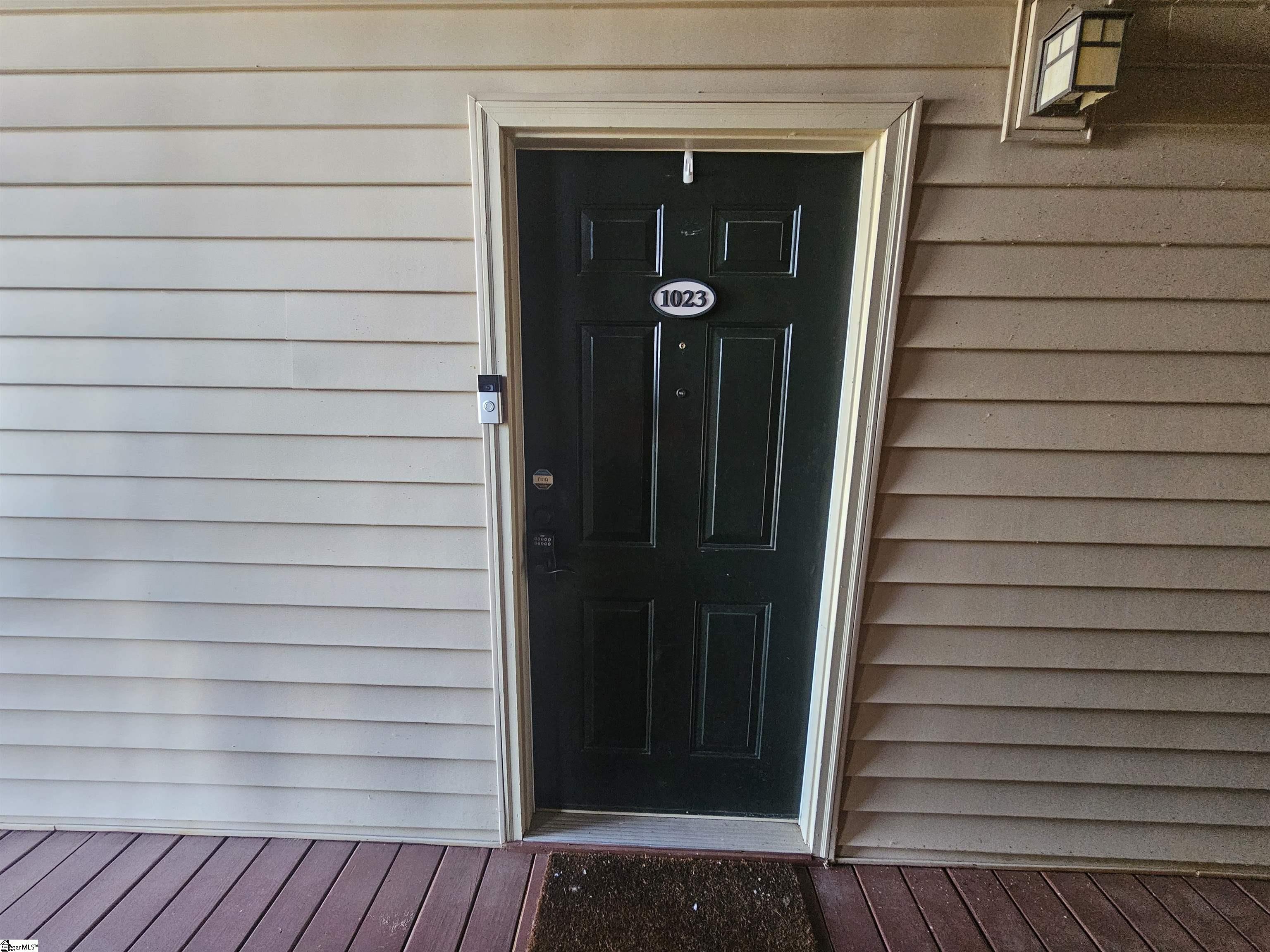 1023 Harts Cove Way Seneca, SC 29678 - Photo 3 of 35
