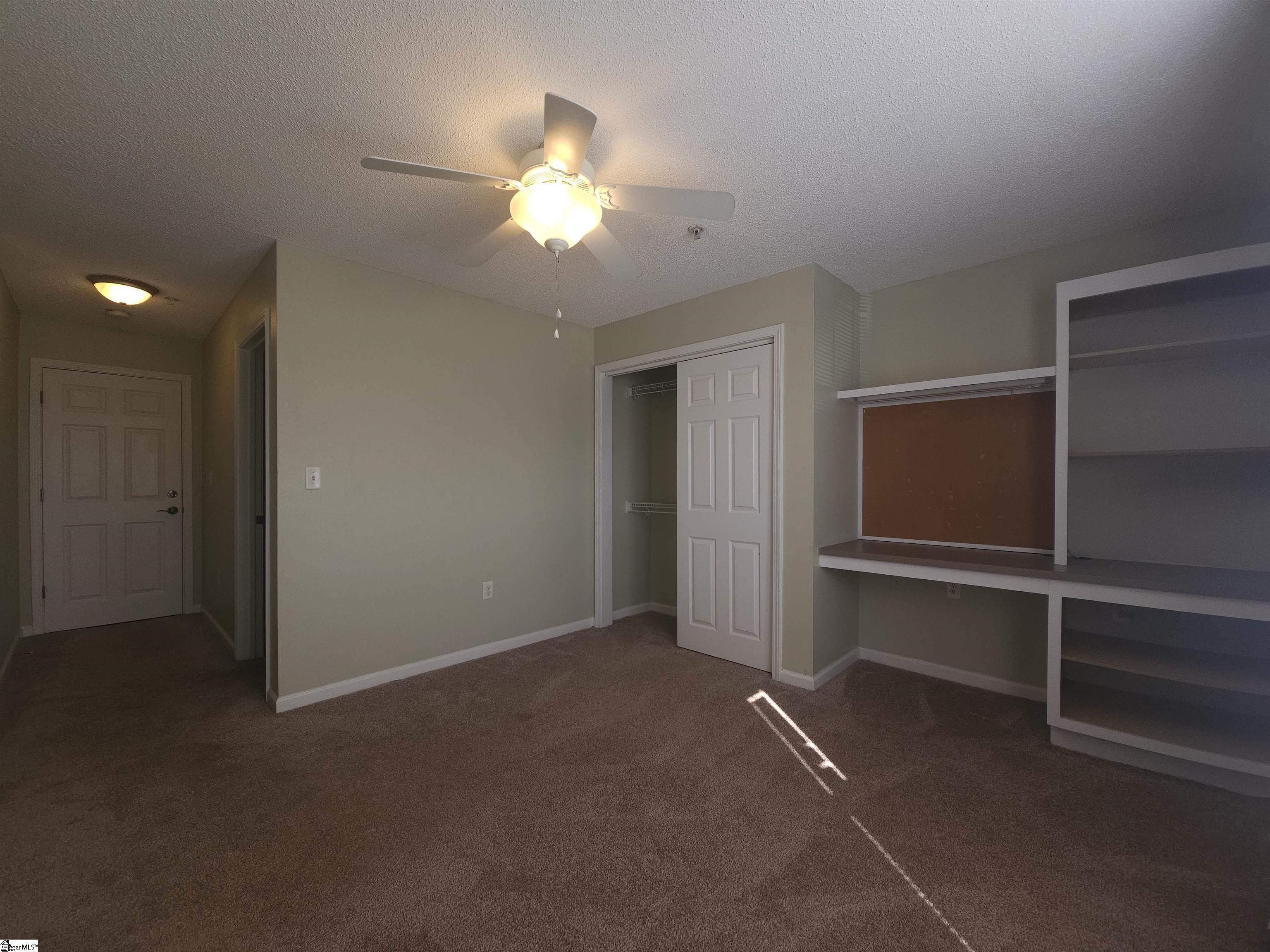 1023 Harts Cove Way Seneca, SC 29678 - Photo 8 of 35