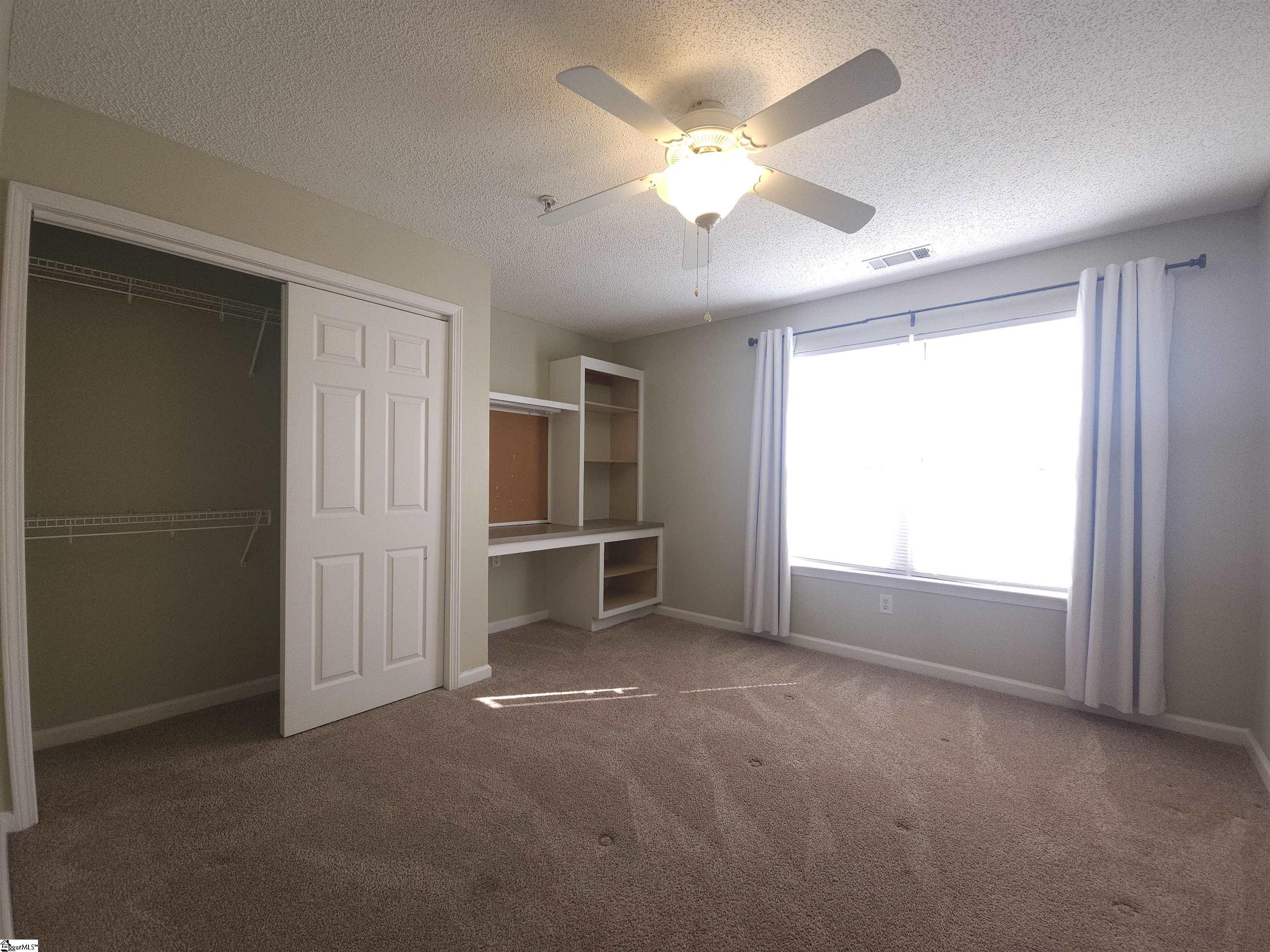 1023 Harts Cove Way Seneca, SC 29678 - Photo 9 of 35