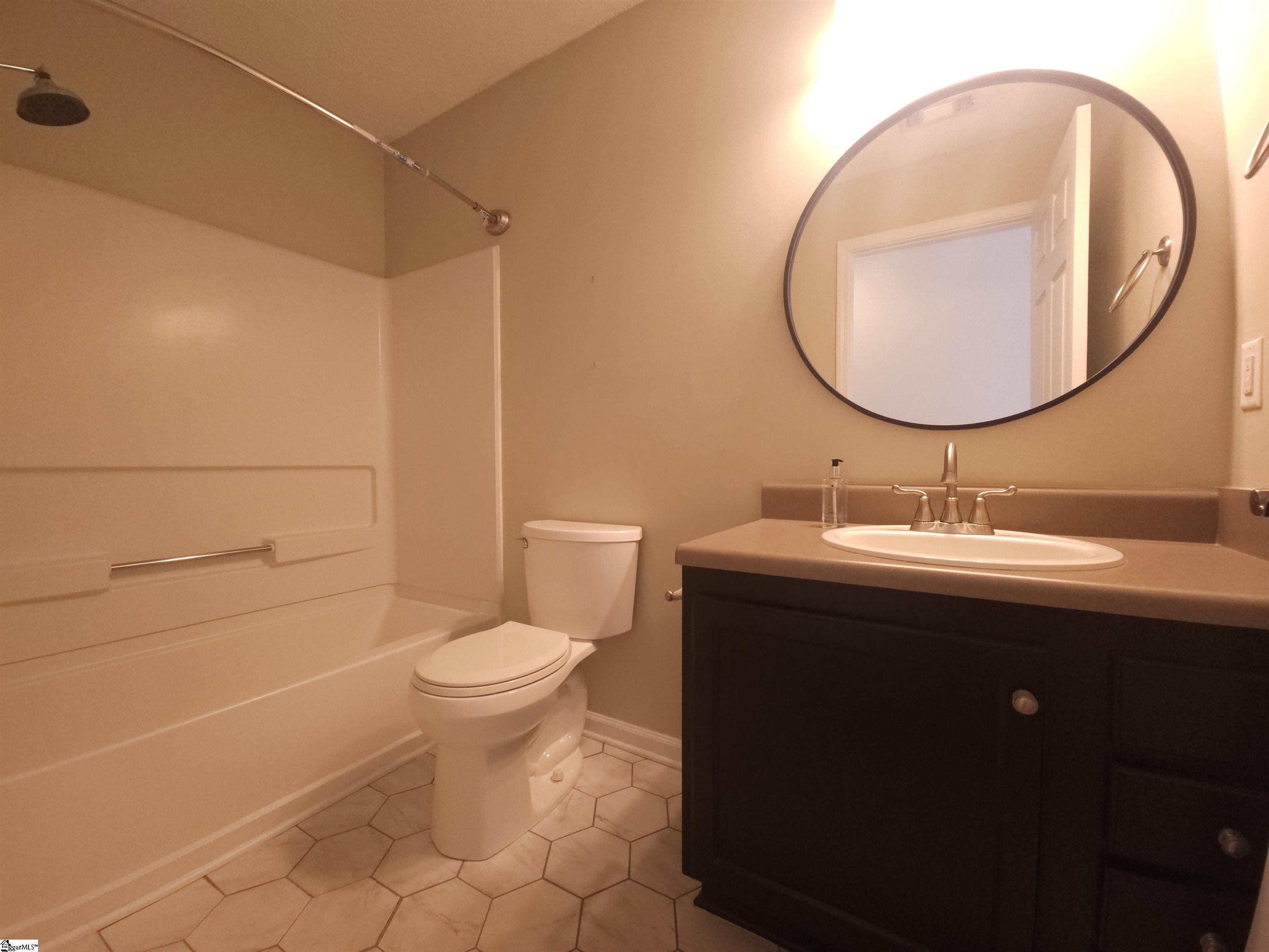 1023 Harts Cove Way Seneca, SC 29678 - Photo 10 of 35