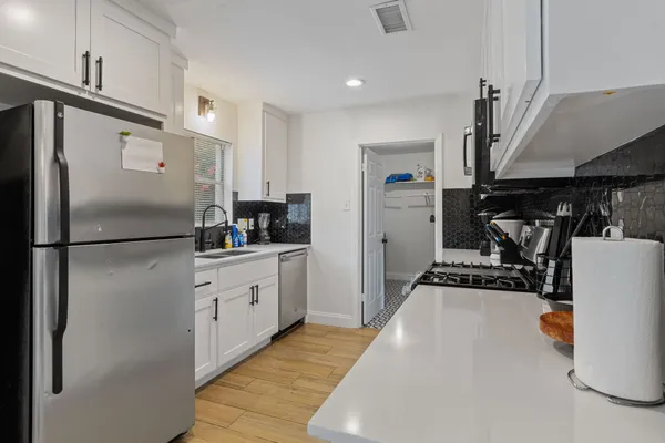 $2,195 | 201 Fairlane Drive, Round Rock, TX 78664