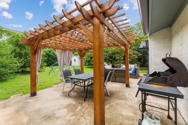 $2,195 | 201 Fairlane Drive, Round Rock, TX 78664