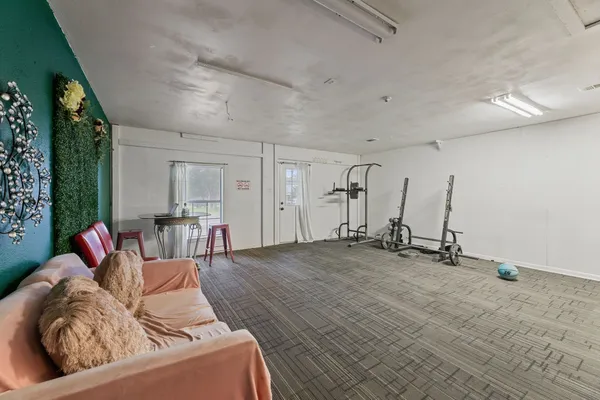 $2,195 | 201 Fairlane Drive, Round Rock, TX 78664