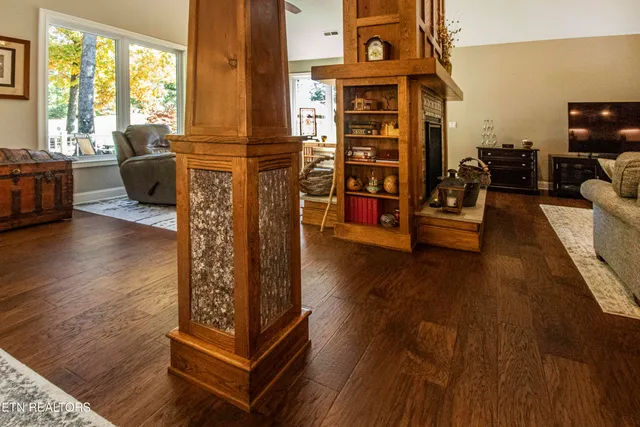 $765,000 | 823 Kahite Trail, Vonore, TN 37885